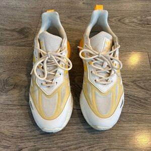 Women’s Adidas ZX sneakers